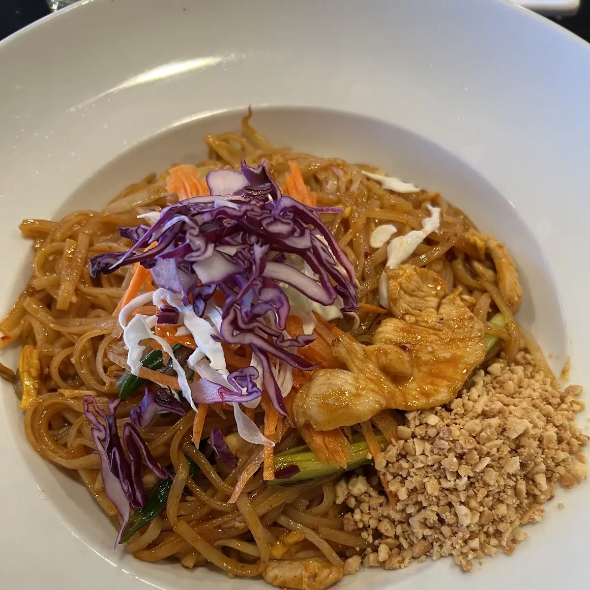 Chicken Pad Thai