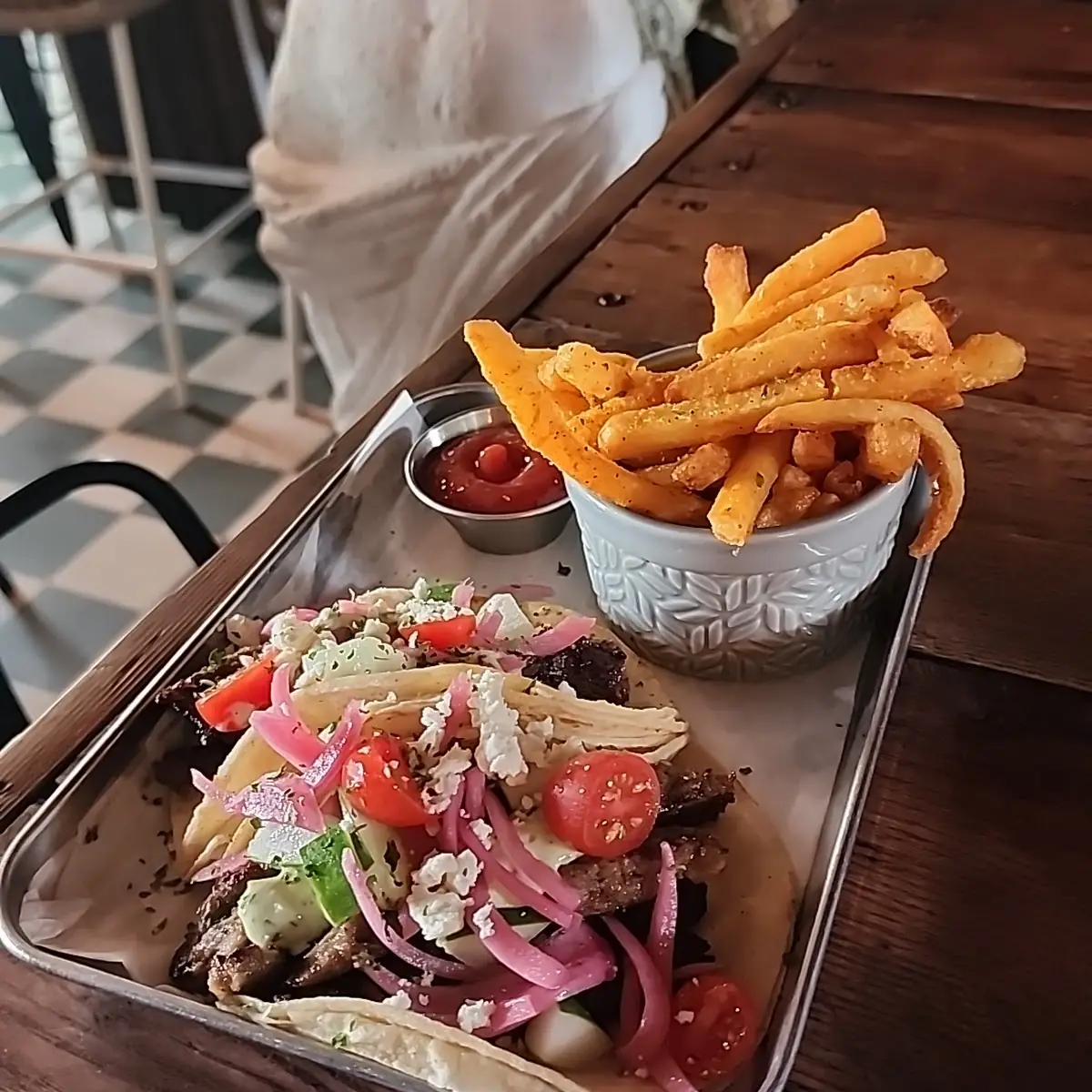 Tacos Mediterraneos