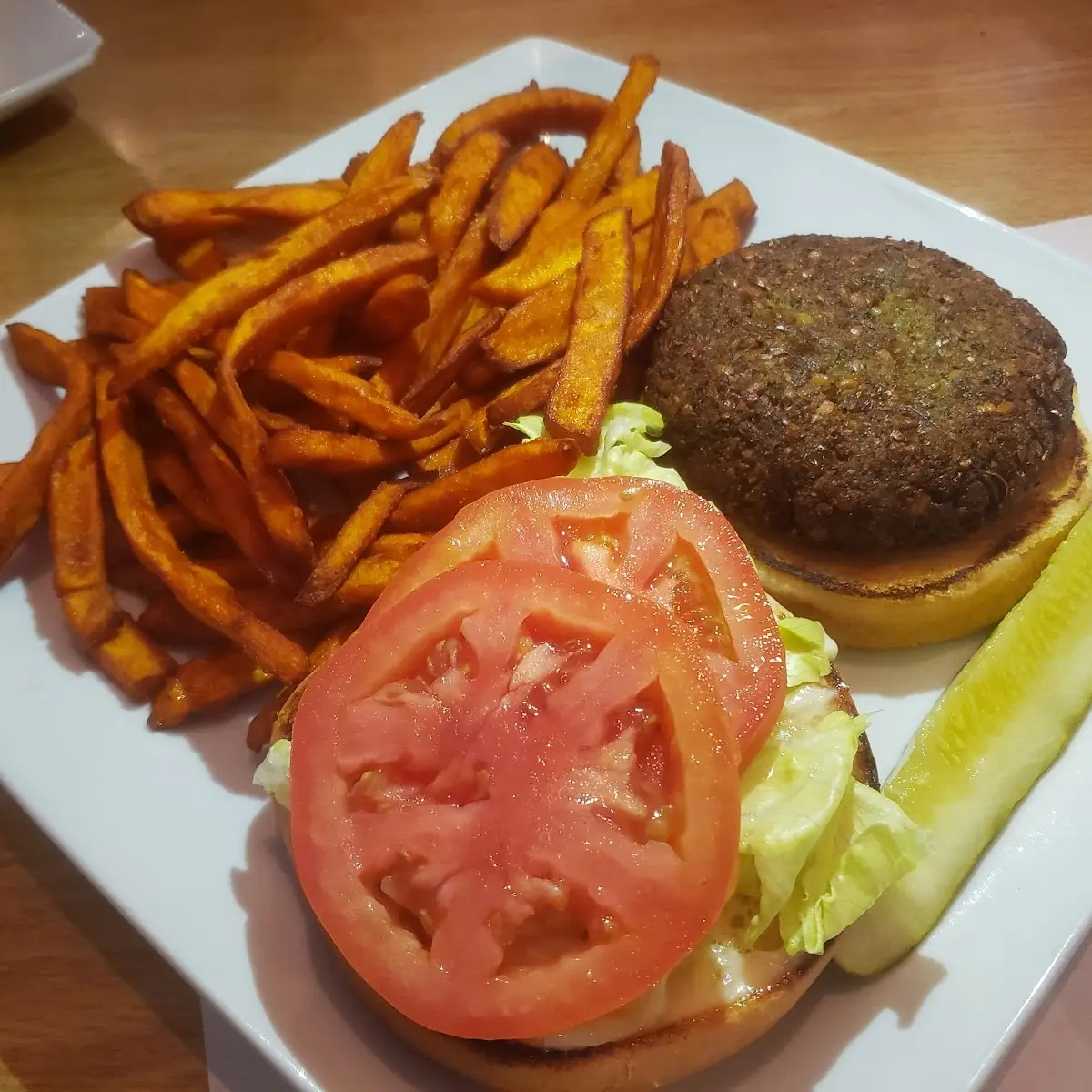 Falafel Burger