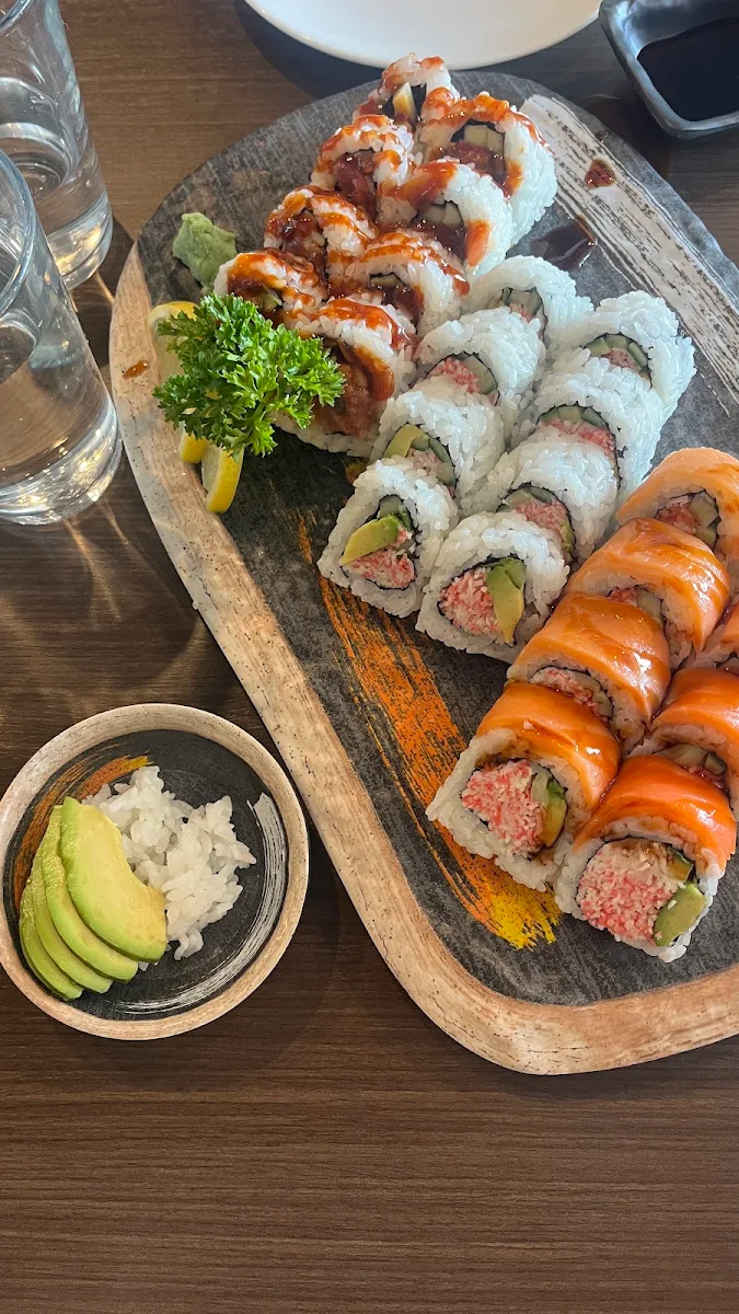 Highlights, Sushi by the Cove