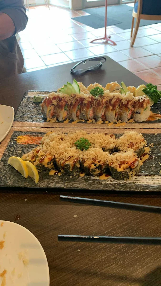 Highlights, Sushi by the Cove
