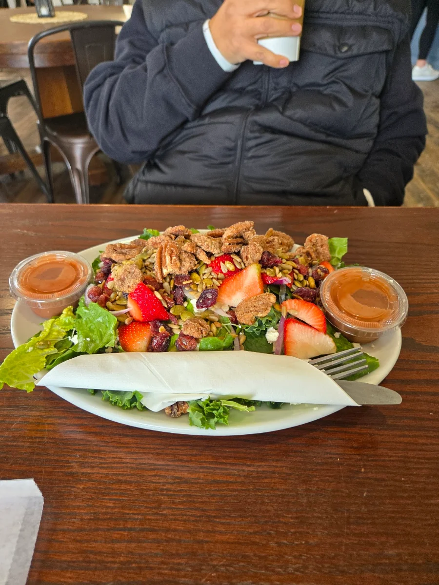 Strawberry Pecan Salad