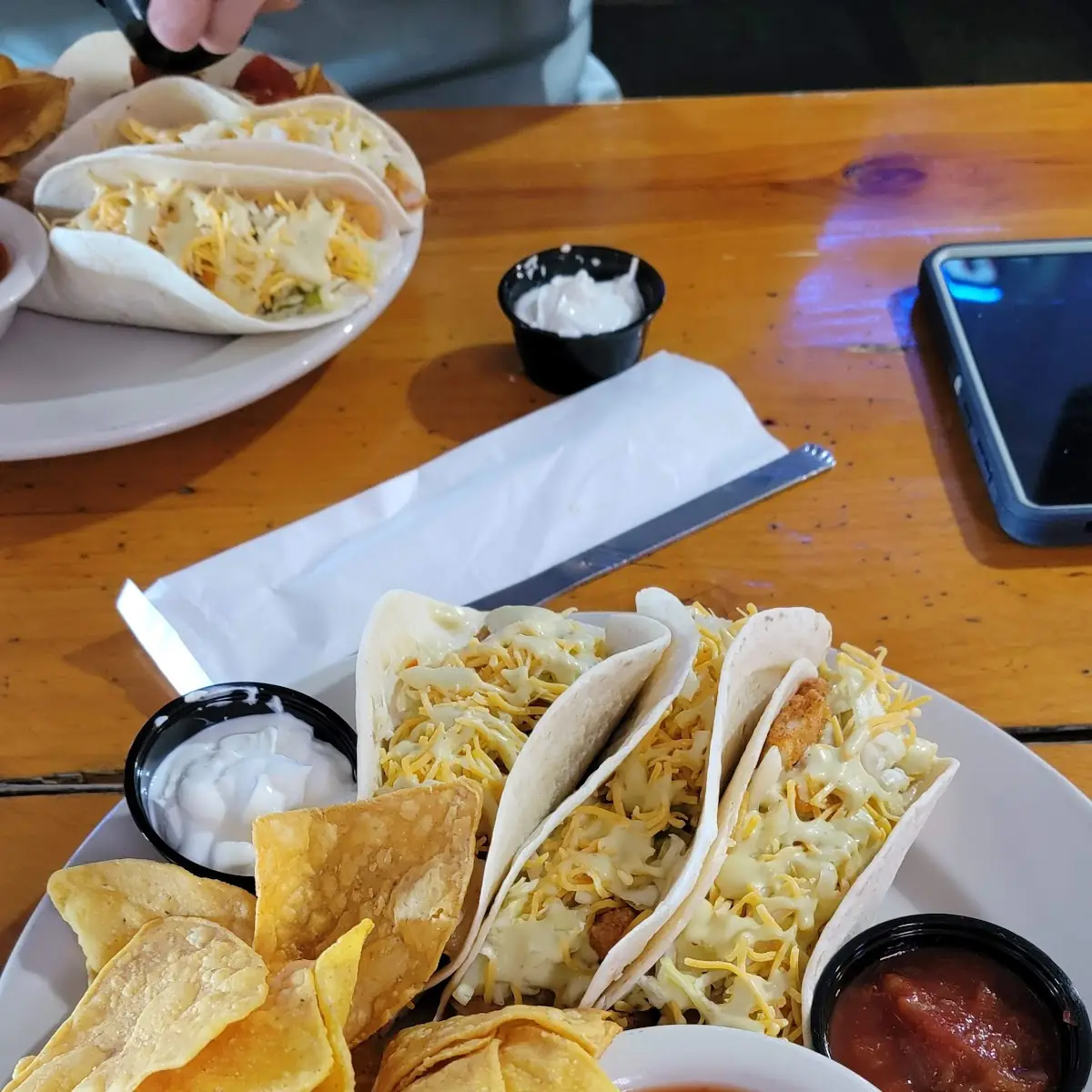 lb's Queso Cheese Sauce & Chips
