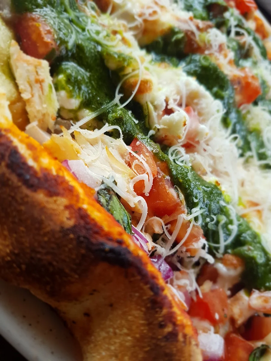 Chick Pizza, Chino's Bistro
