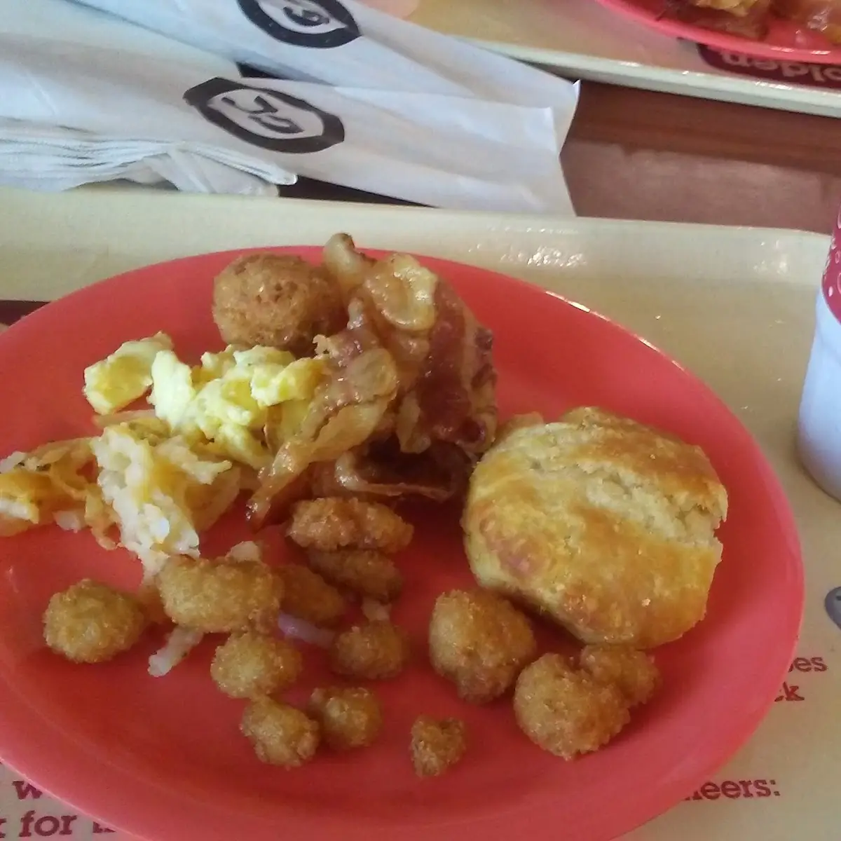 Revoltillo Y Hash Browns