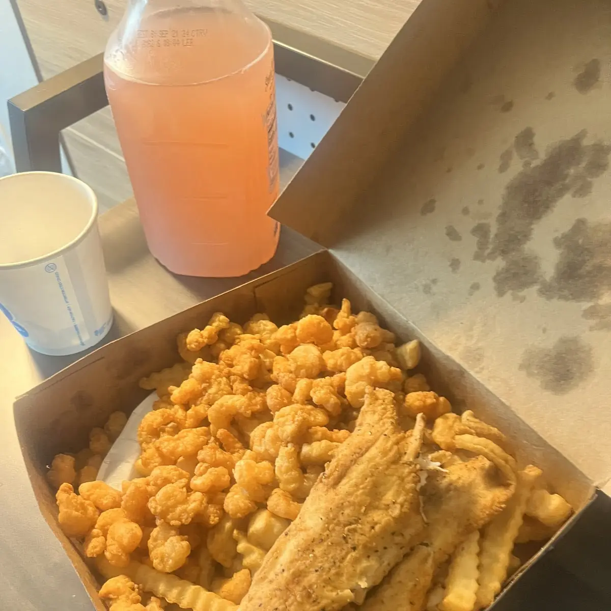 Fried Shrimp Platter with Flounder