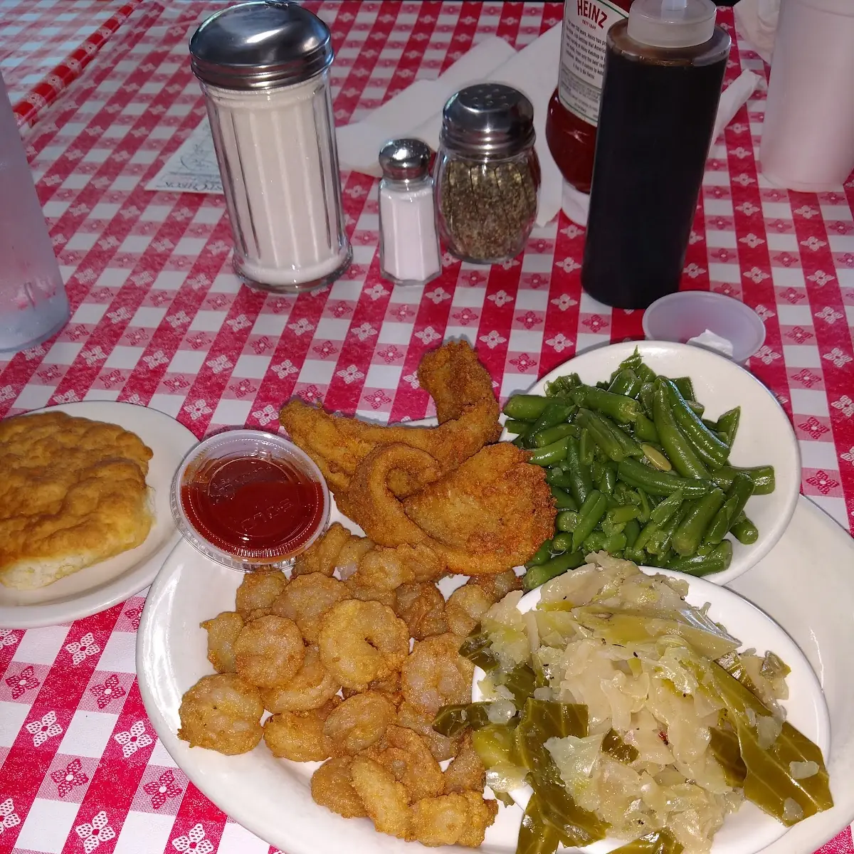 Seafood Combo with Shrimp and Fried Fish