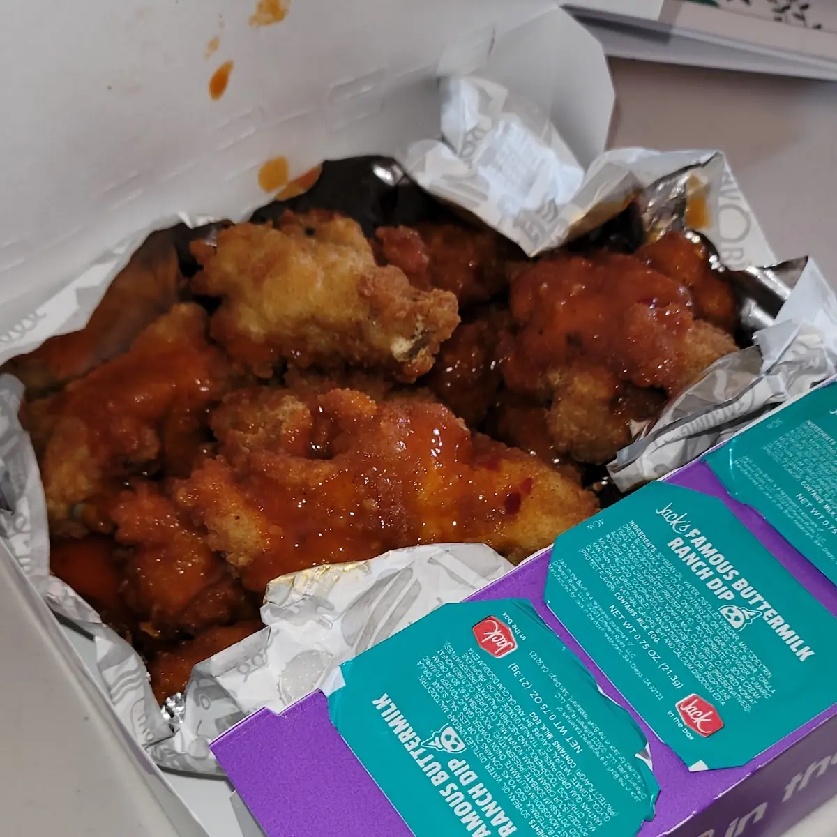 Honey Garlic Sriracha Wings