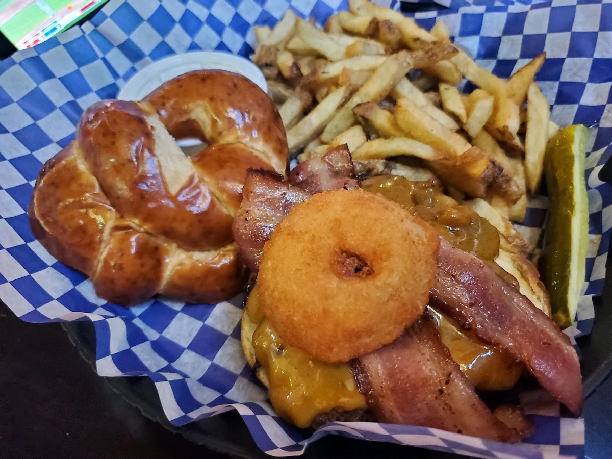 The Pub Burger