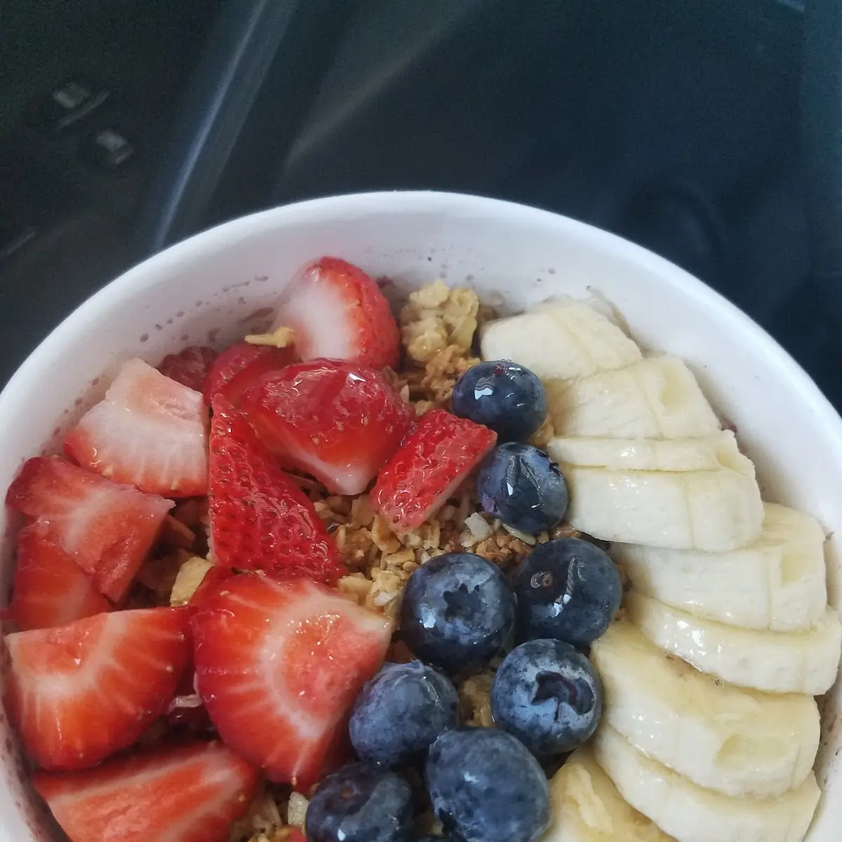 Acai Berry Bowl with Coconut Water