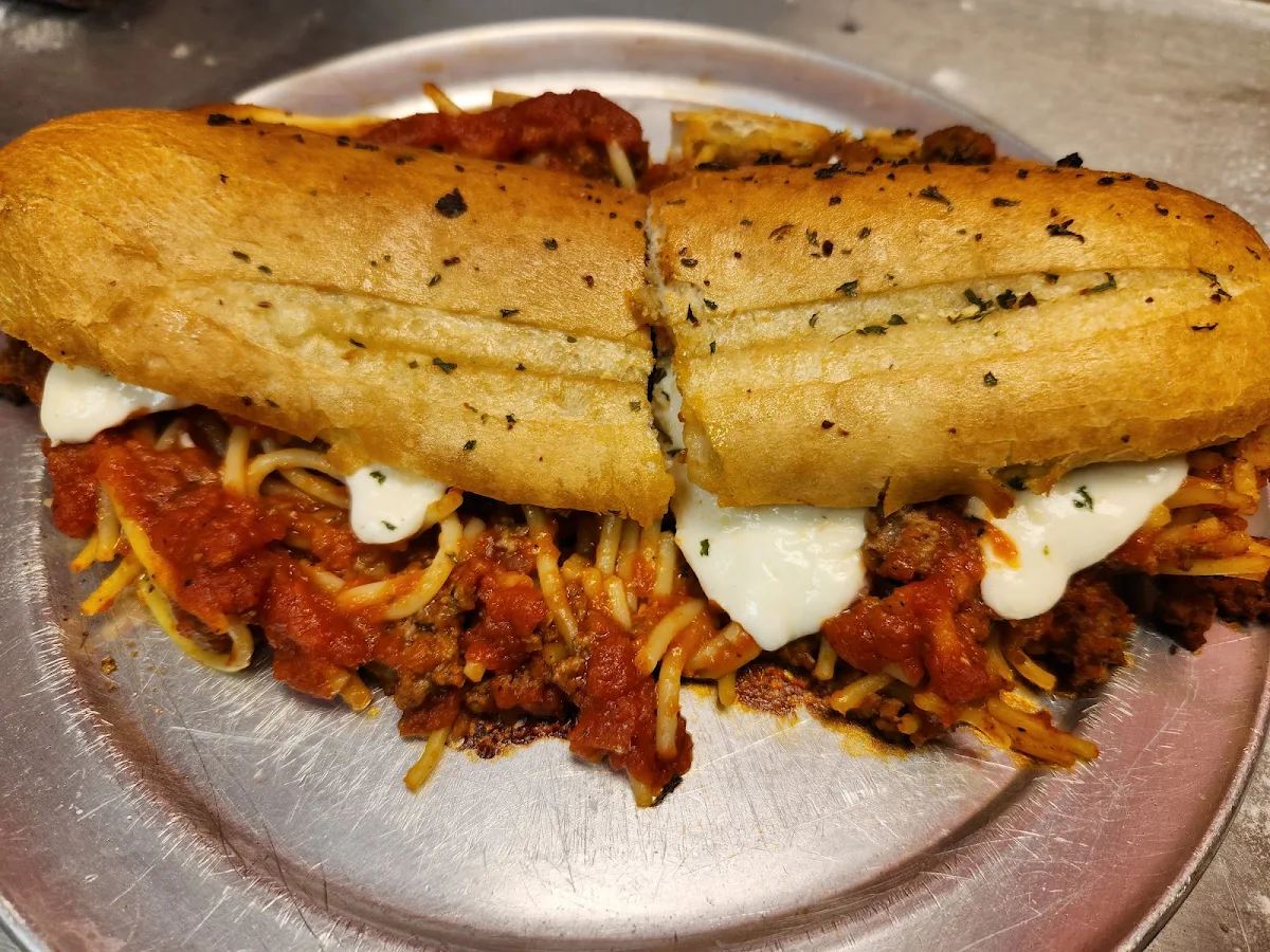 Baked Spaghetti Garlic Bread