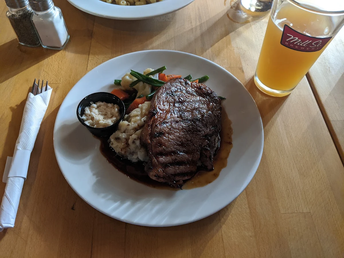 Prime Rib Dinner, Fiddleheads Bar and Grill