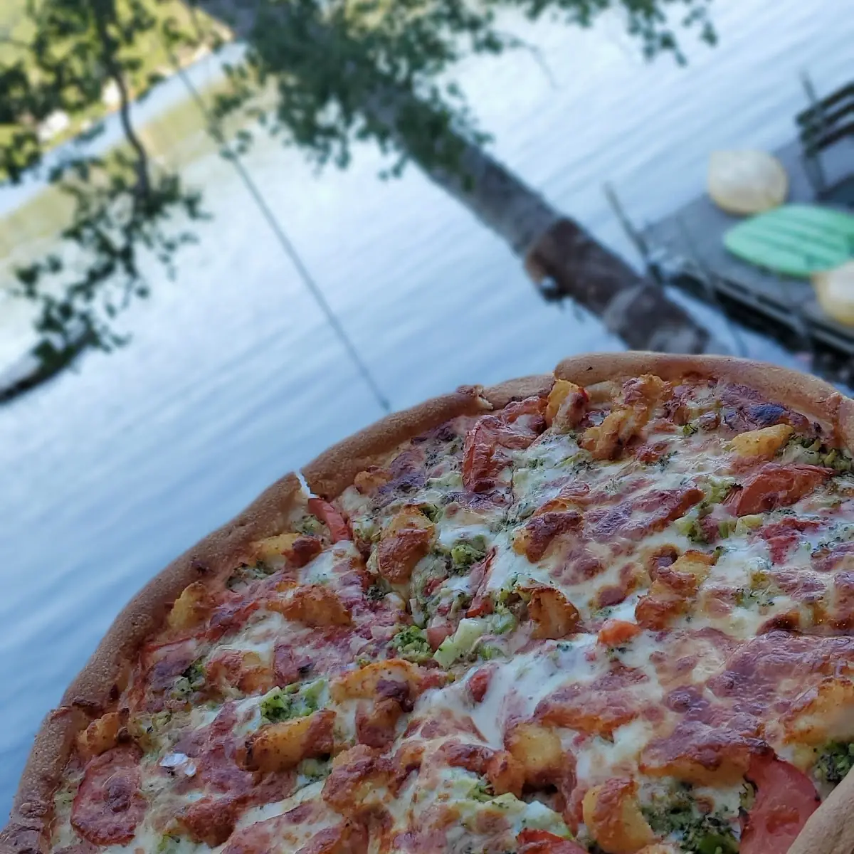 Chicken Broccoli Tomato Pizza