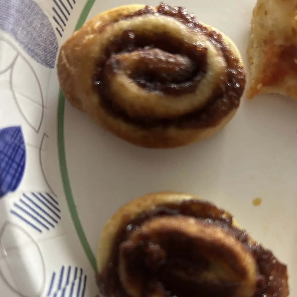 Cinnabon Mini Rolls