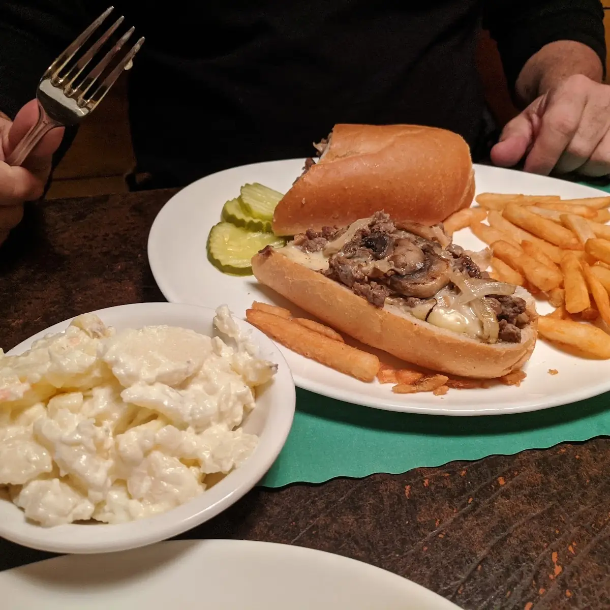 Cheeseburger Deluxe