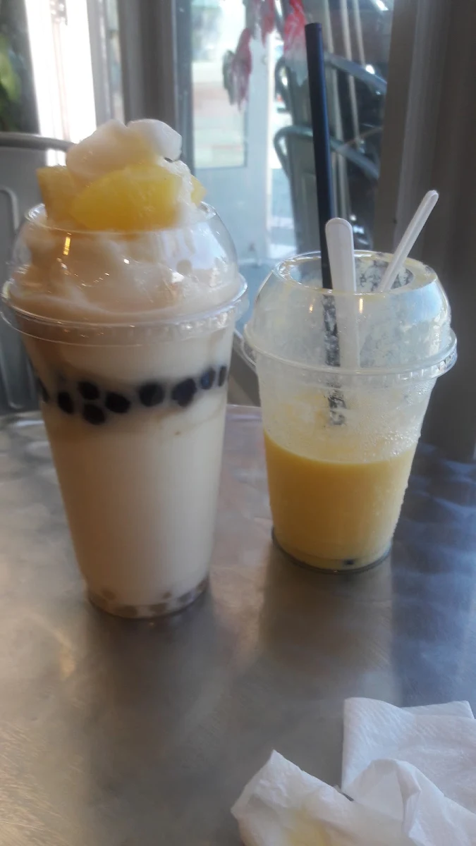 Piña Colada and Mango Pineapple Smoothies