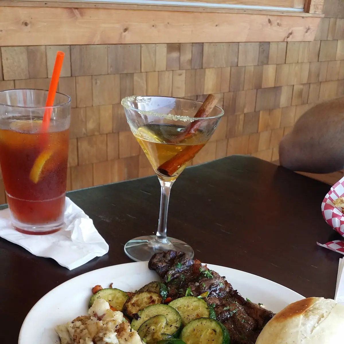Special Seasoned Steak with Veggies