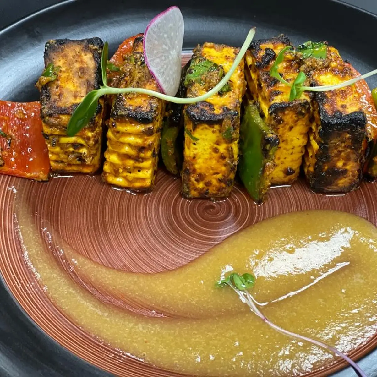 Lasooni Palak Paneer