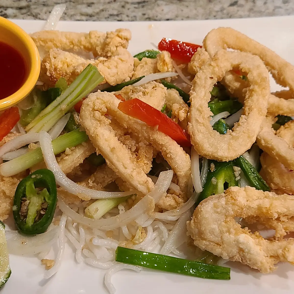 Crispy Calamari Muc Chien Don