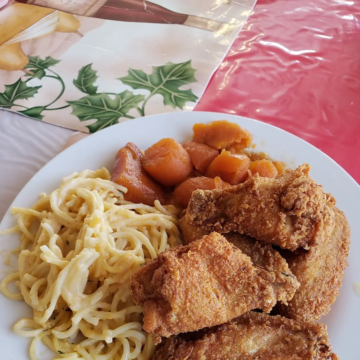 Fried Chicken Macaroni & Cheese