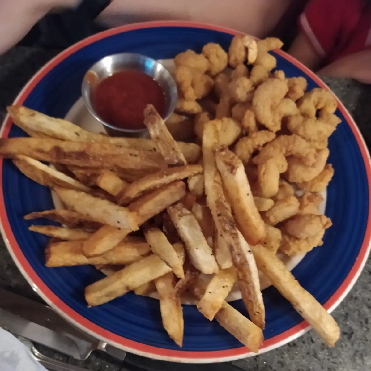 Kid's Fried Shrimp Plate