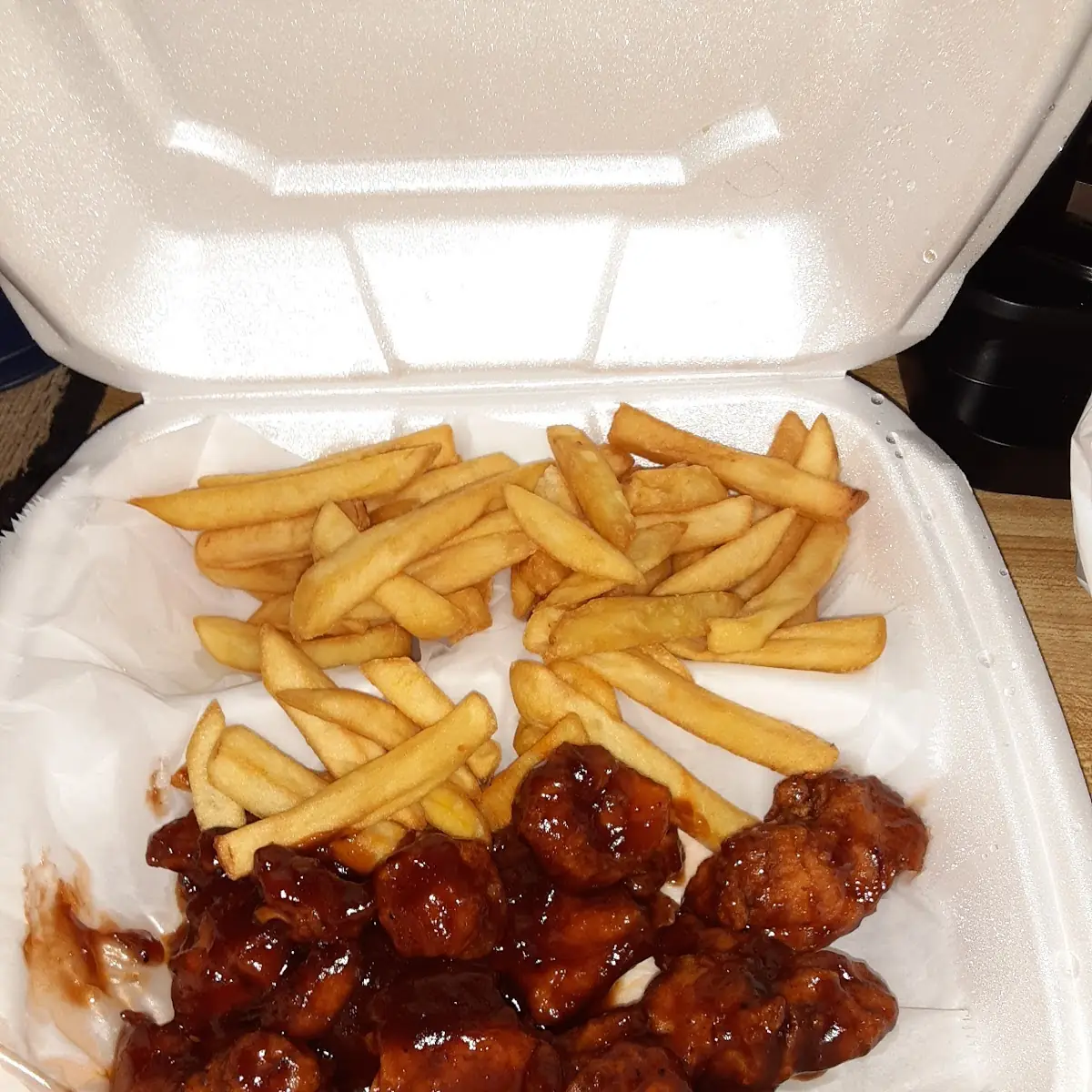 BBQ Boneless Wings Plate