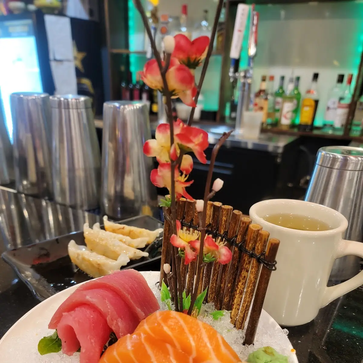 Sashimi Combo Deluxe