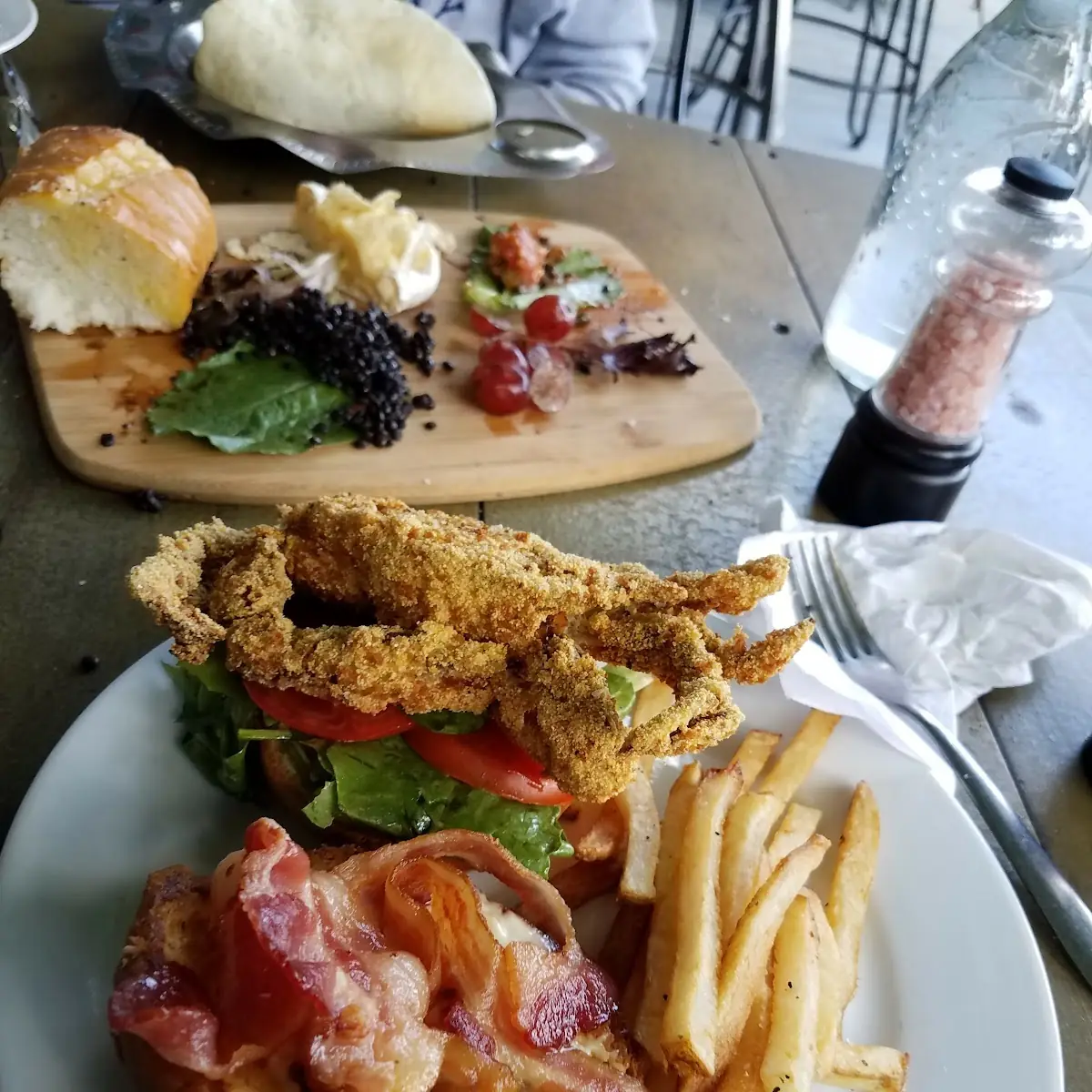 Famous Planet X Crab Cake Sandwich