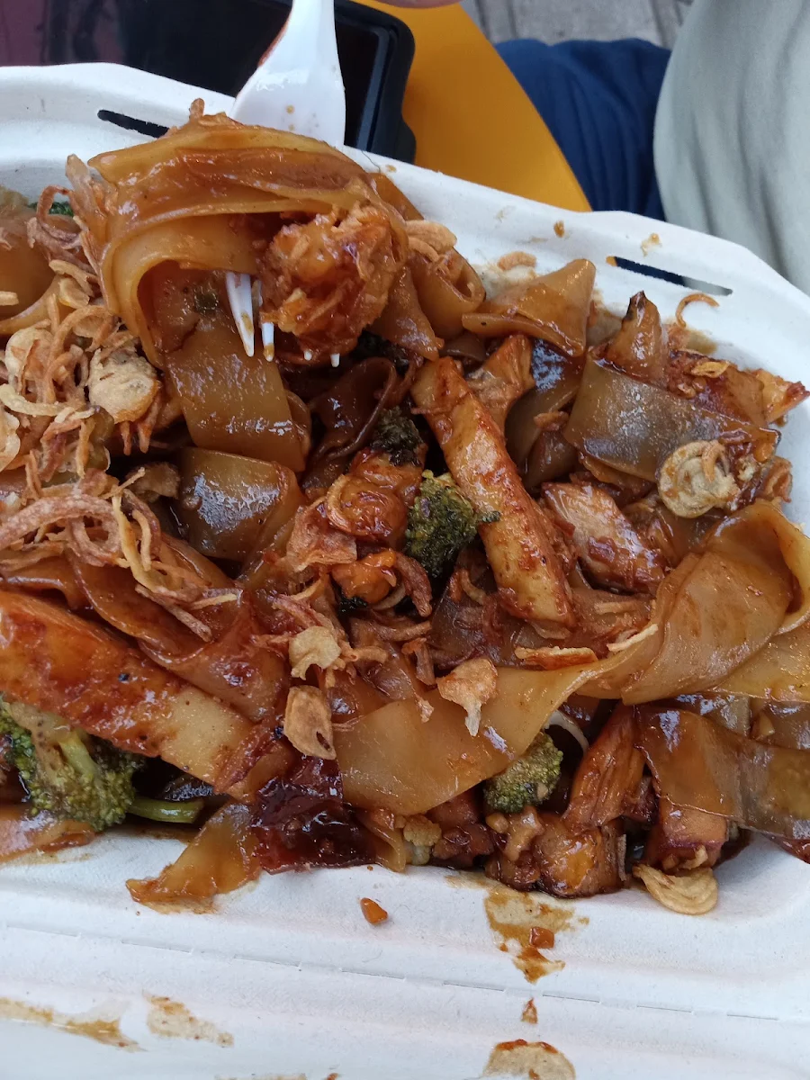 Drunken Noodles