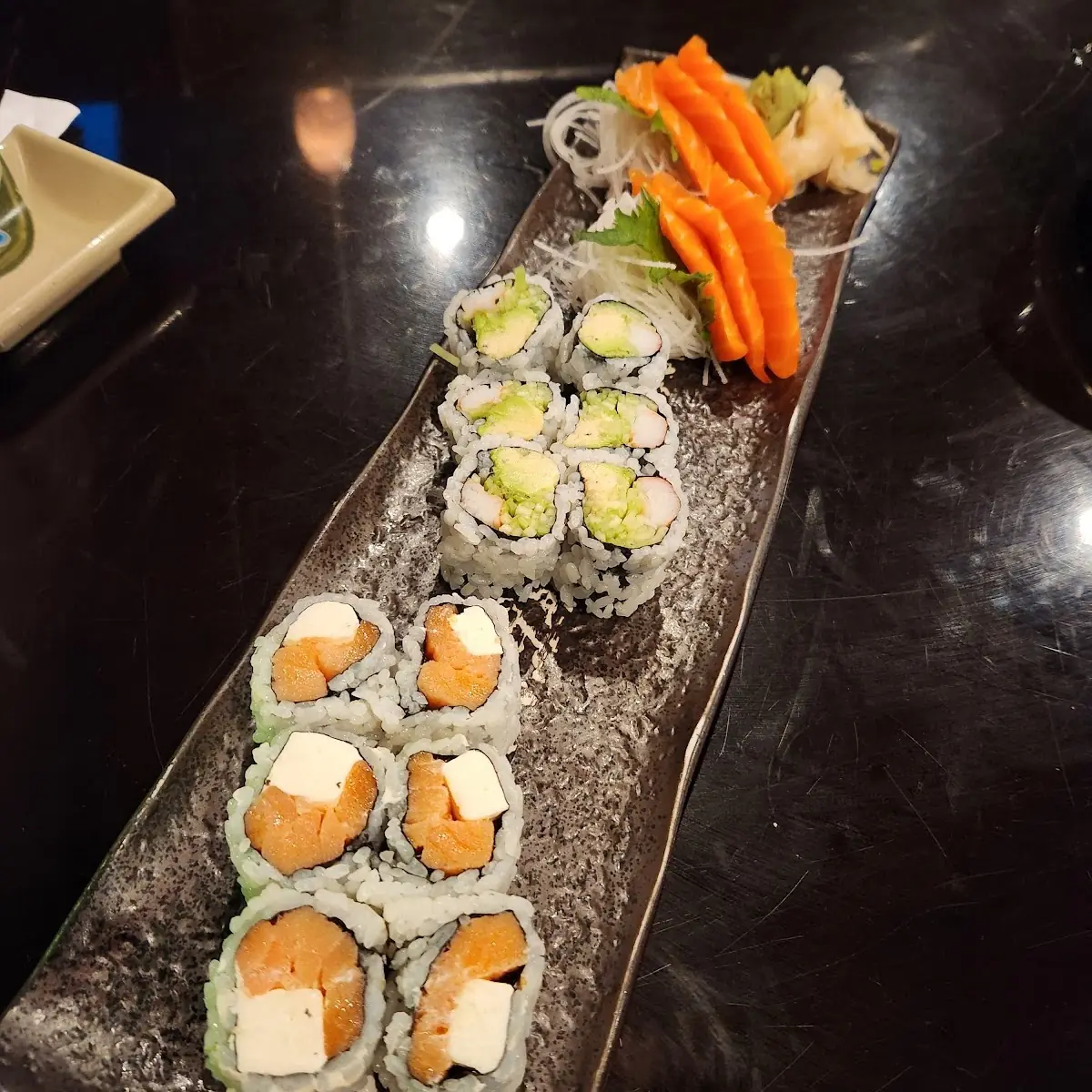 Spicy Crabmeat Roll(RAW)