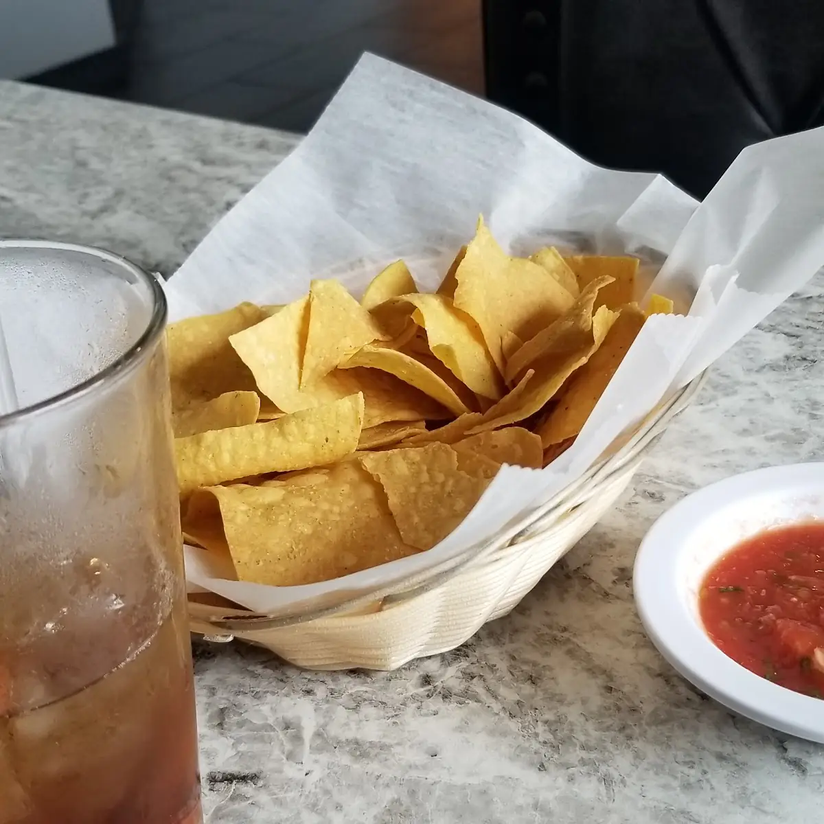 Salsa & Chips