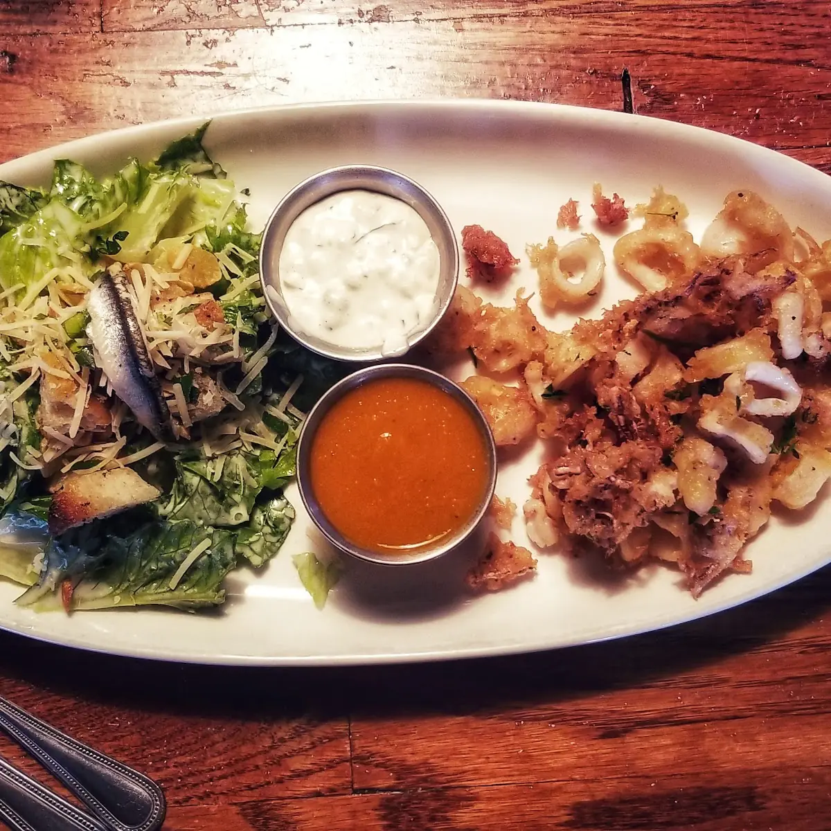 Cesar Salad & Calamari