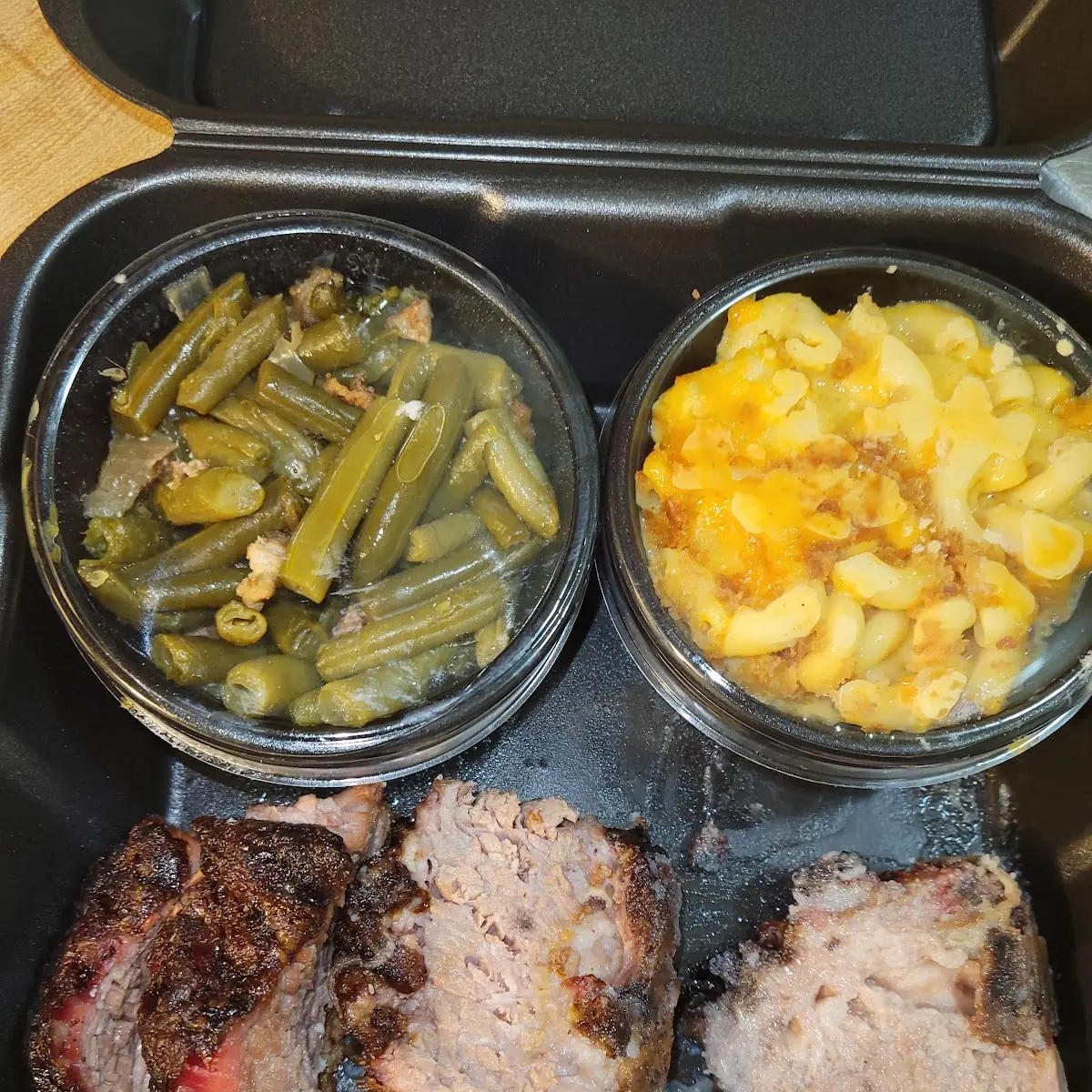 Pulled Chicken and Mac & Cheese with Corn Bread