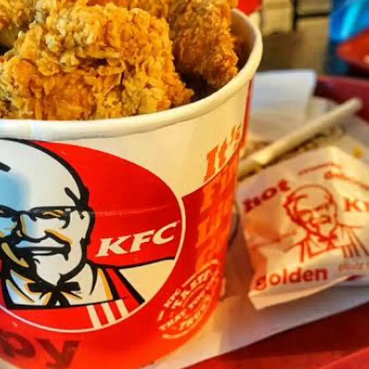 Fried Chicken Wit Tomato Ketchup