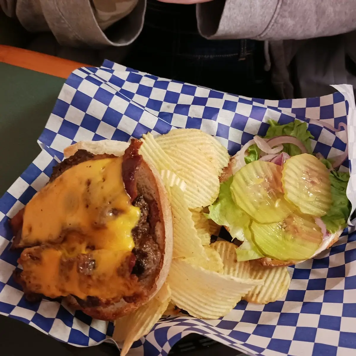 Bacon Cheeseburger