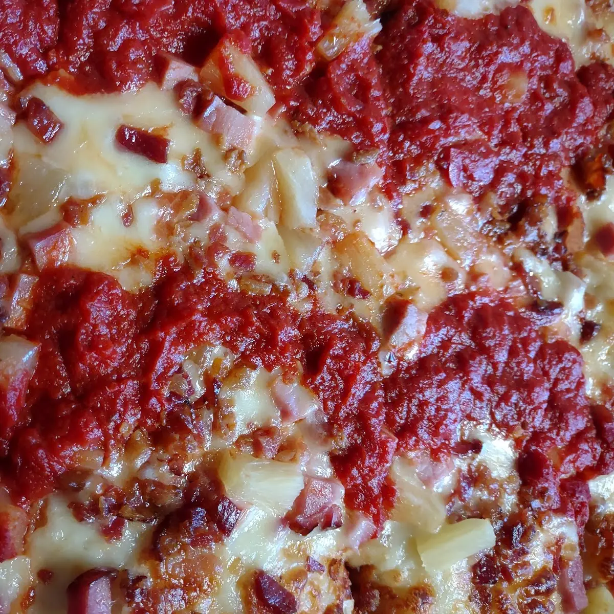 Hawaiian Pizza