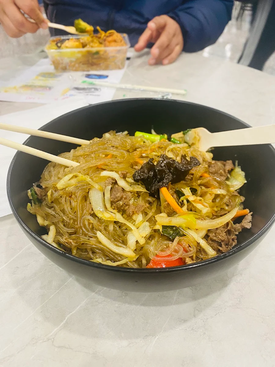 Japchae, Seoul Kitchen Fountain Gate