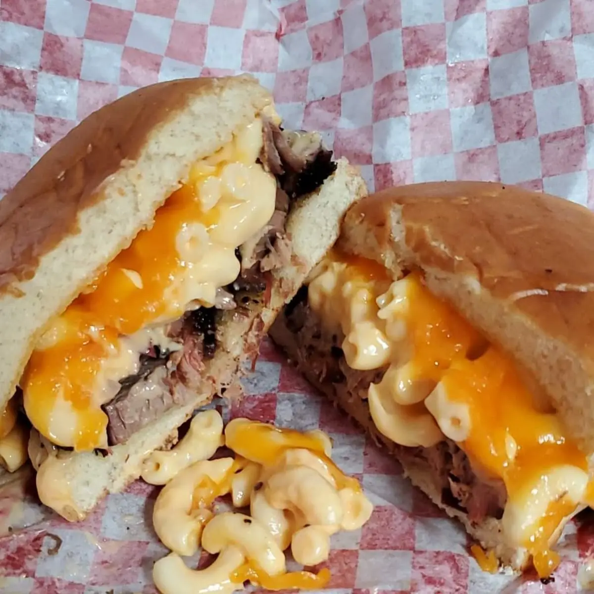 Mac N Cheese Brisket Sandwich