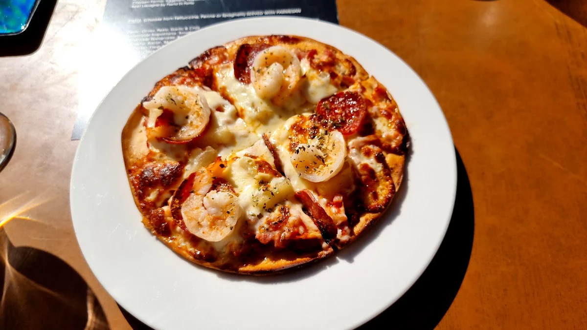 Prawn Pizza, The Wood Oven - Nelson Bay