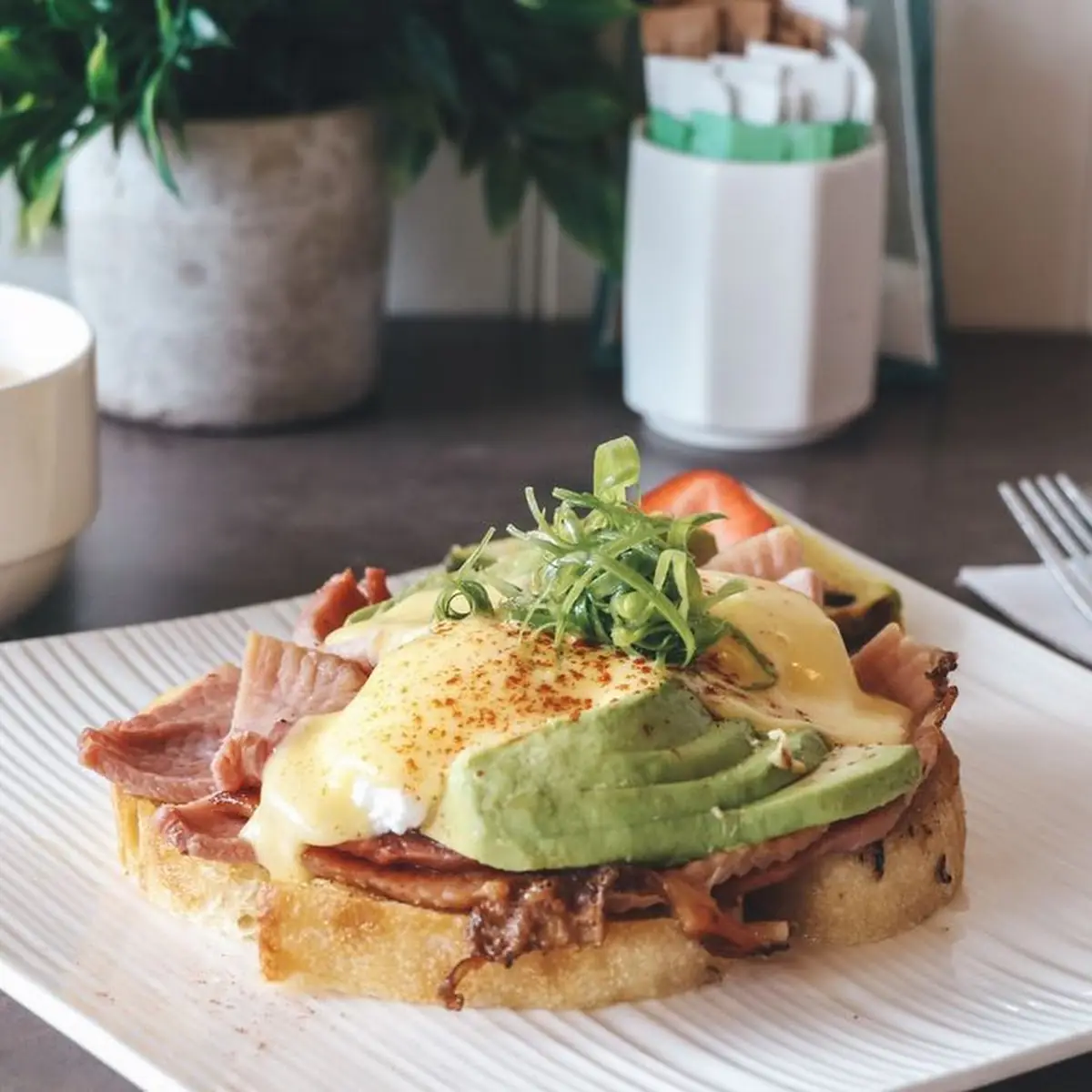 Kalua Pig Benedict