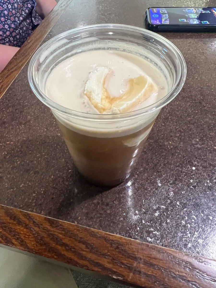 Iced Vanilla Coffee with Cream