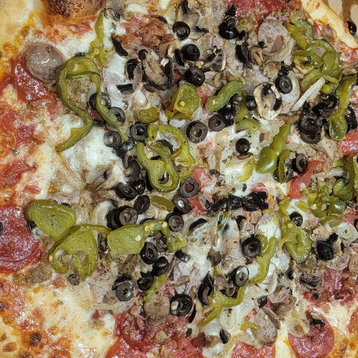 Veggie Pizza 14 Medium