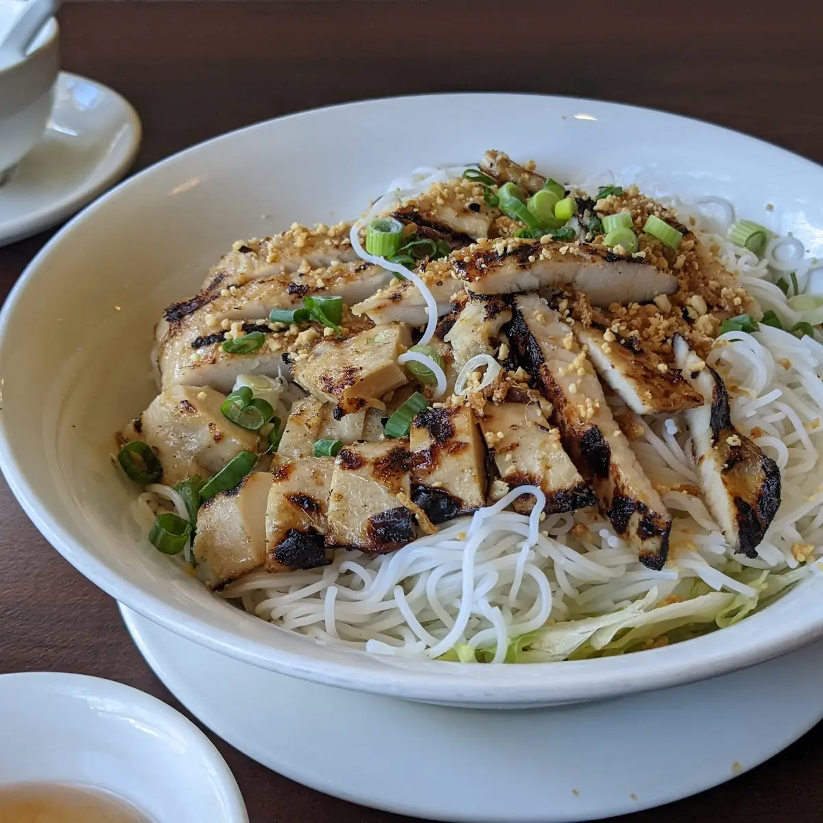 Vermicelli with Grilled Chicken