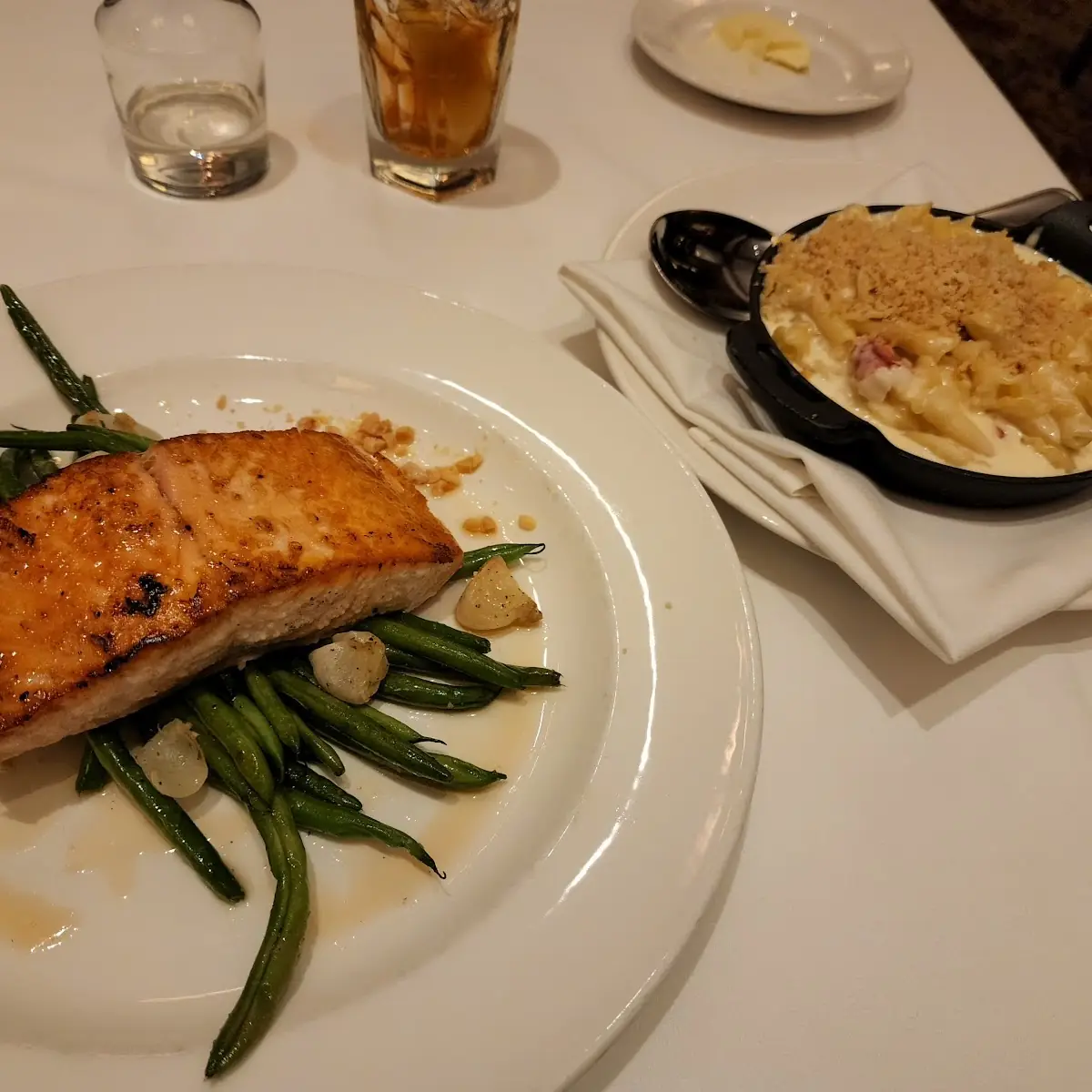 Pan Seared Salmon and Green Beans