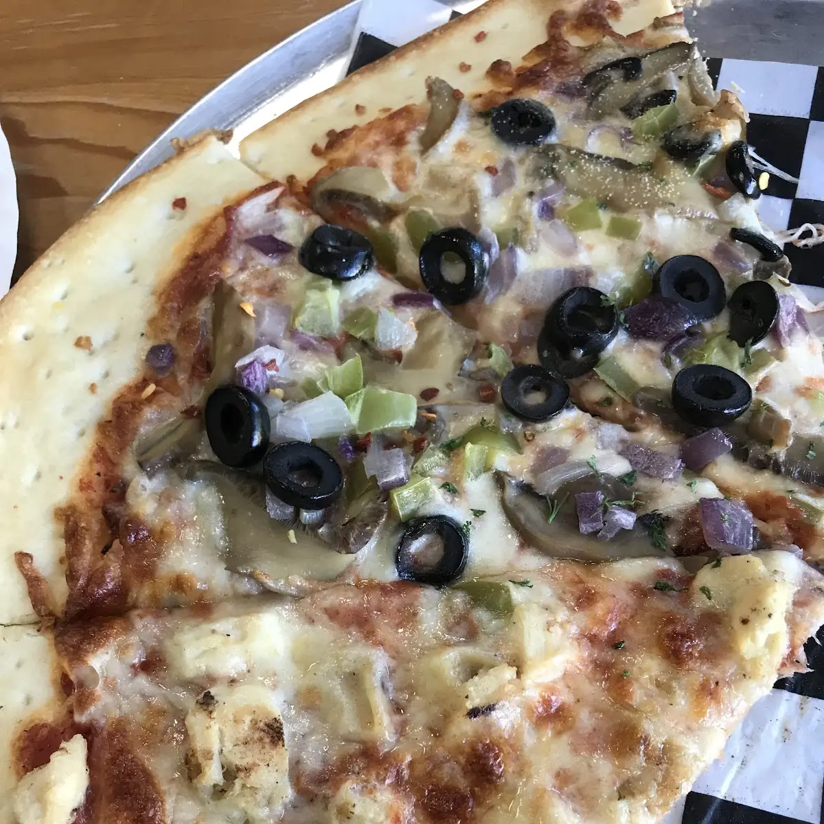 Grilled Chicken Pizza & Veggie Pizza