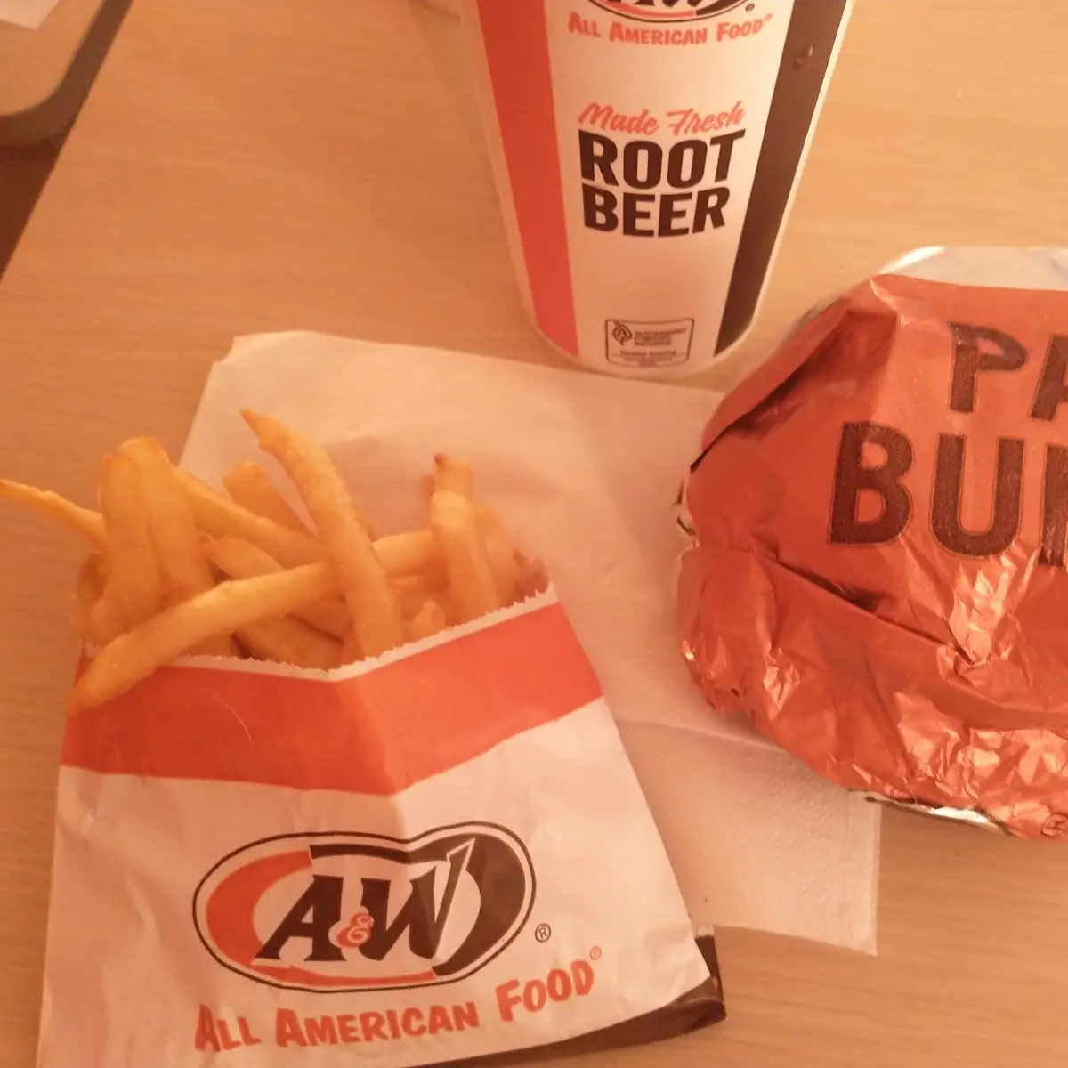 Papá Burger Combo