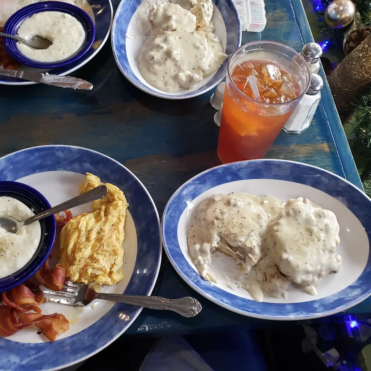 Sausage Gravy and Biscuits