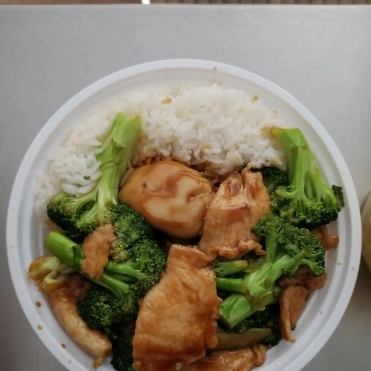 Steamed Chicken with Broccoli