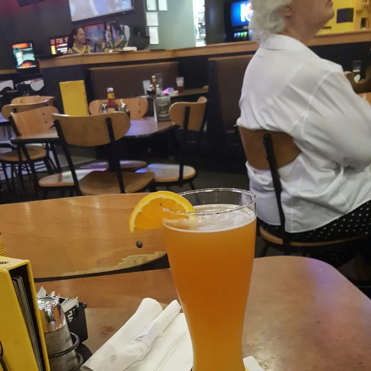 Blue Moon Belgian White