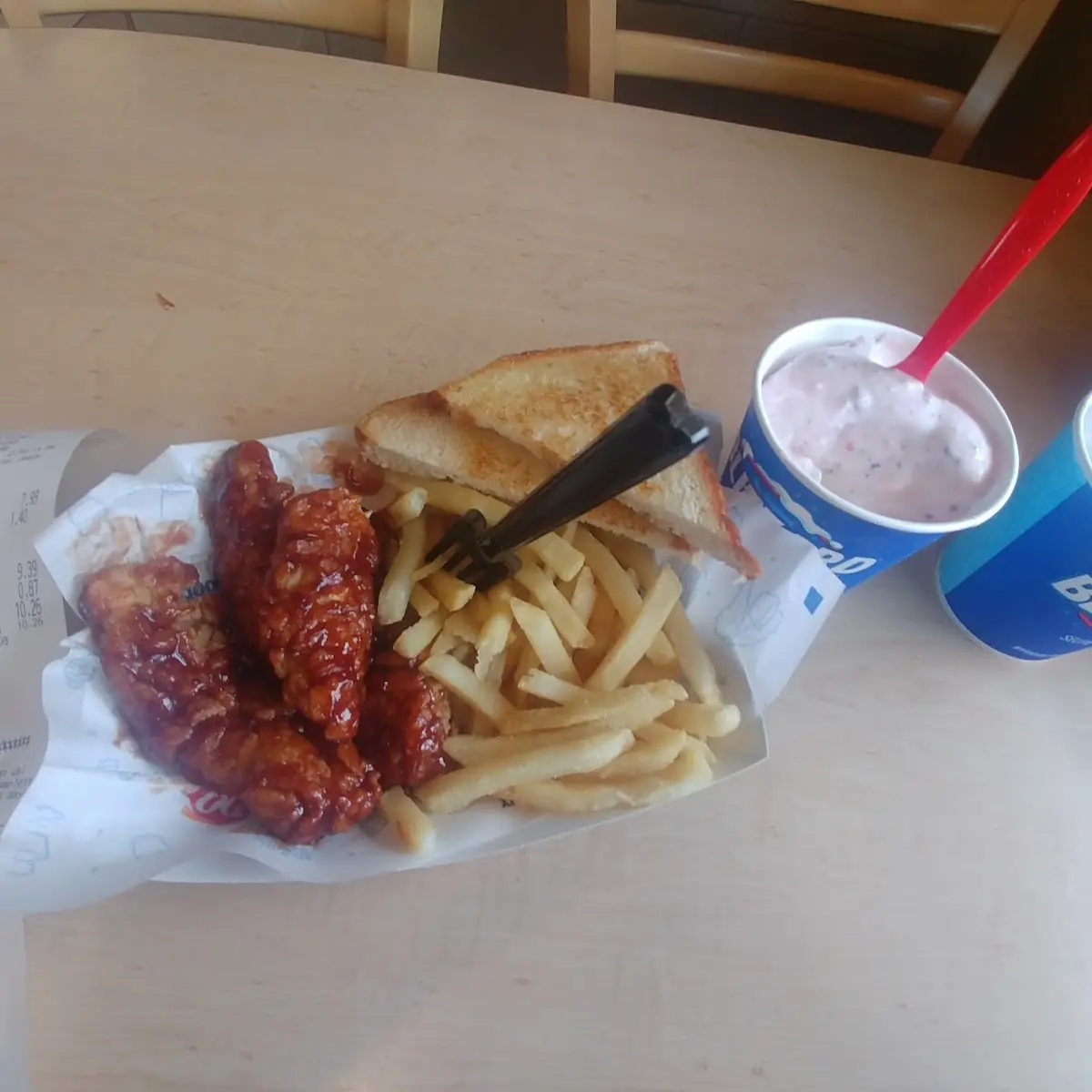 Tossed BBQ Chicken Strip Basket Plus Blizzard